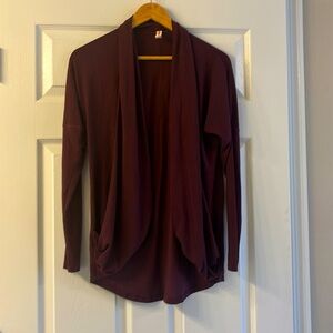 Maroon active wear cardigan size XS